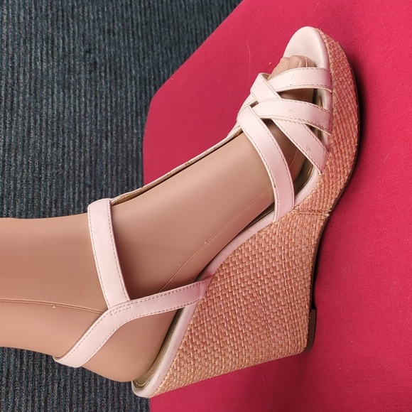 Jessica Simpson Javawn White Strappy Platform Wedge Sandals 8.5 M - Picture 2 of 16